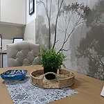 Ivan 公寓 *