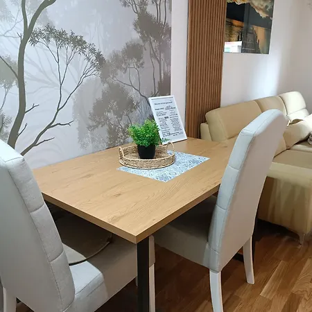 Apartament Ivan *